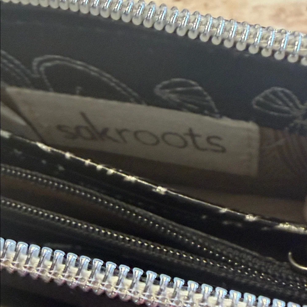 Sakroots Black and silver Patterned wallet clutch wristlet crossbody